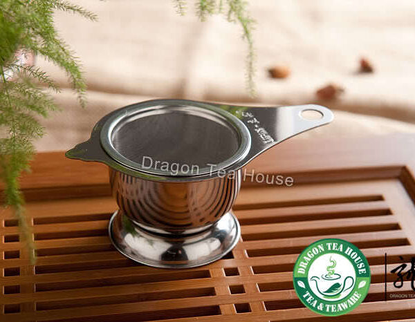 Tea Strainer with stand short